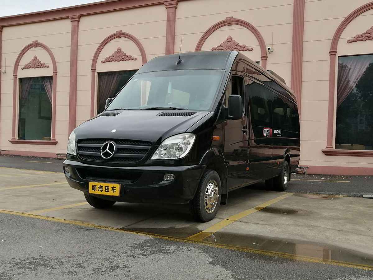 奔馳凌特商務(wù)車18座